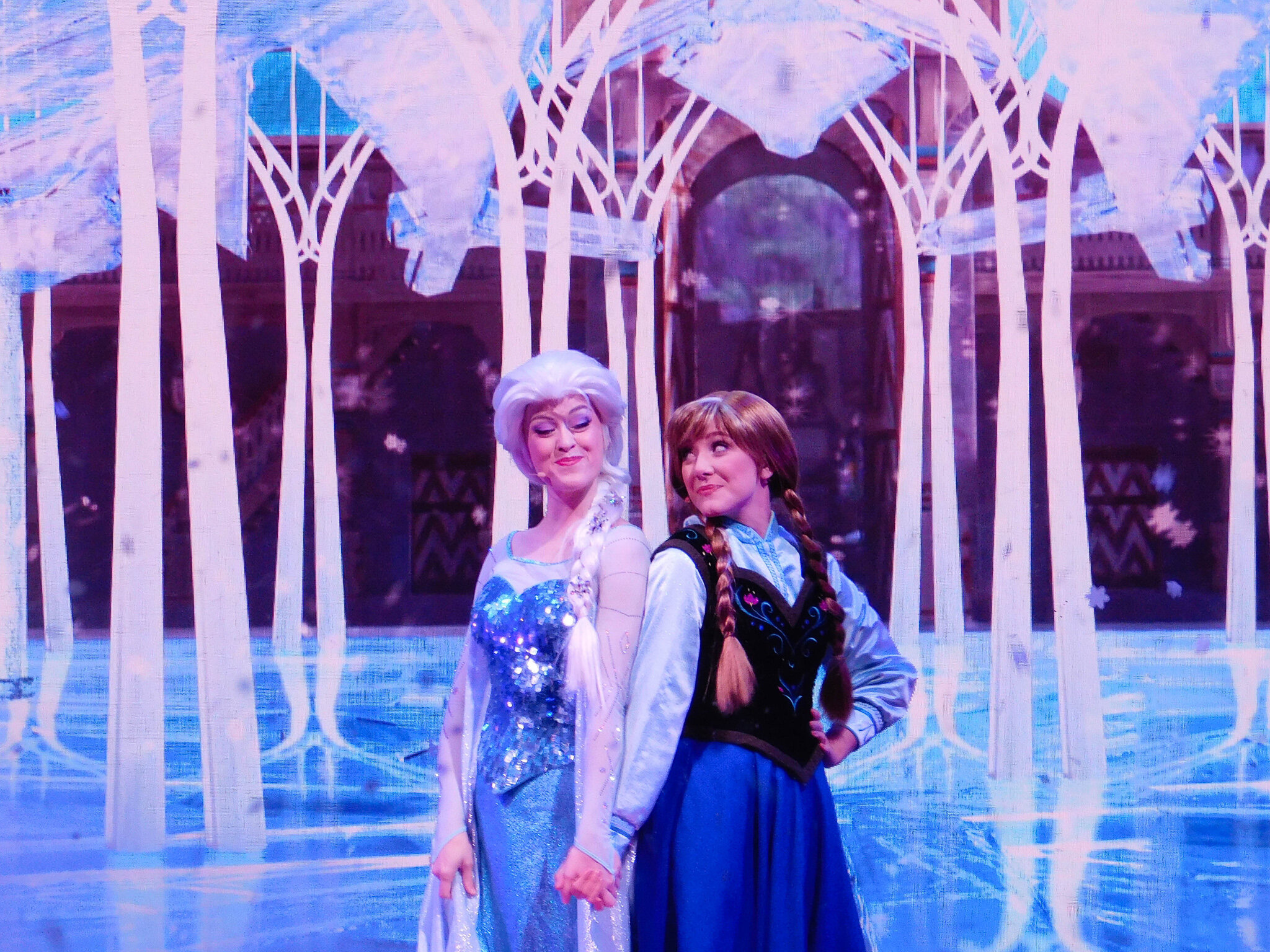 Anna and Elsa Frozen.jpg