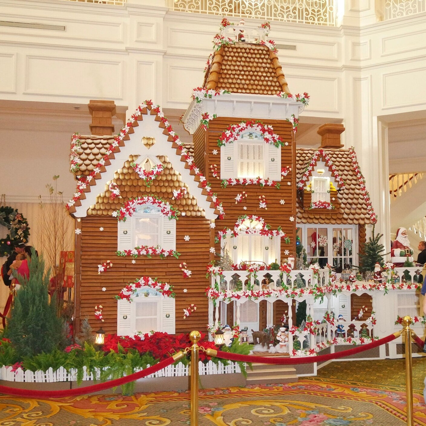 Florida+Xmas gingerbread house grand Floridian resort Christmas